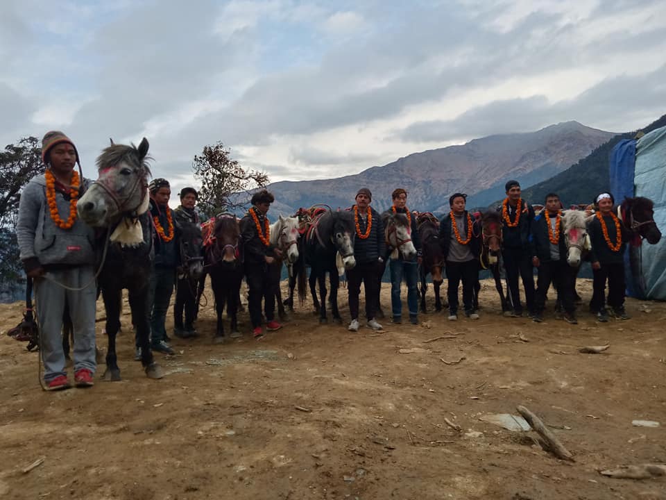 पर्यटन प्रर्वद्धन गर्न घोडेपानीमा घोडादौड प्रतियोगिता