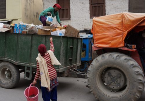 बेनीको फोहोर नविक्दा कर्मचारीलाई मोहर समस्या