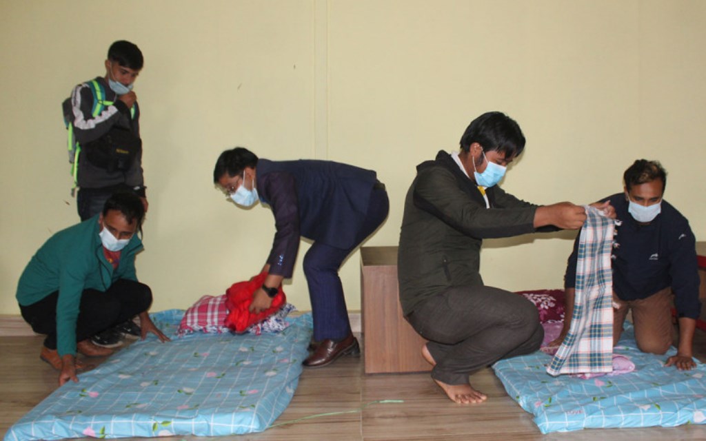 thumb बाग्लुङ्गका पत्रकारलाई छुट्टै १० बेडको आइसोलेसन