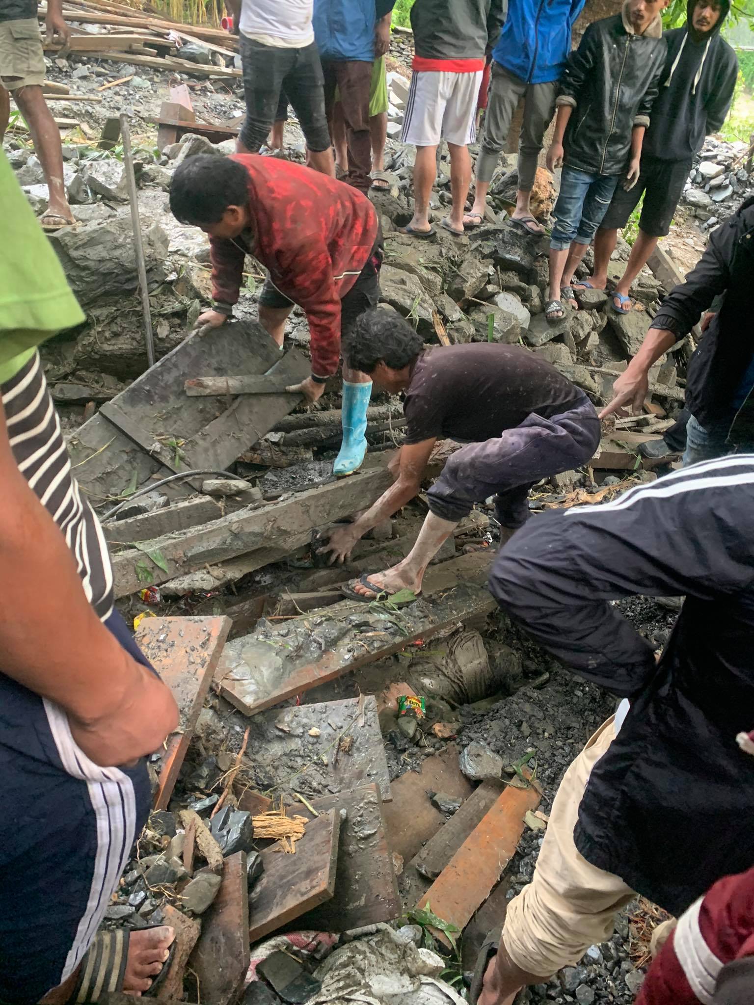 बाढीपहिरोबाट मंगला र मालिकामा ९ घर विस्थापित