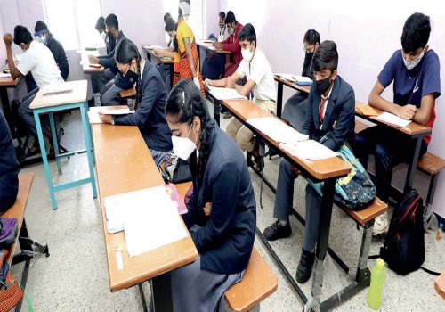 कक्षा १२ को परीक्षा छिटो संचालन गर्न सरकारलाई निर्देशन