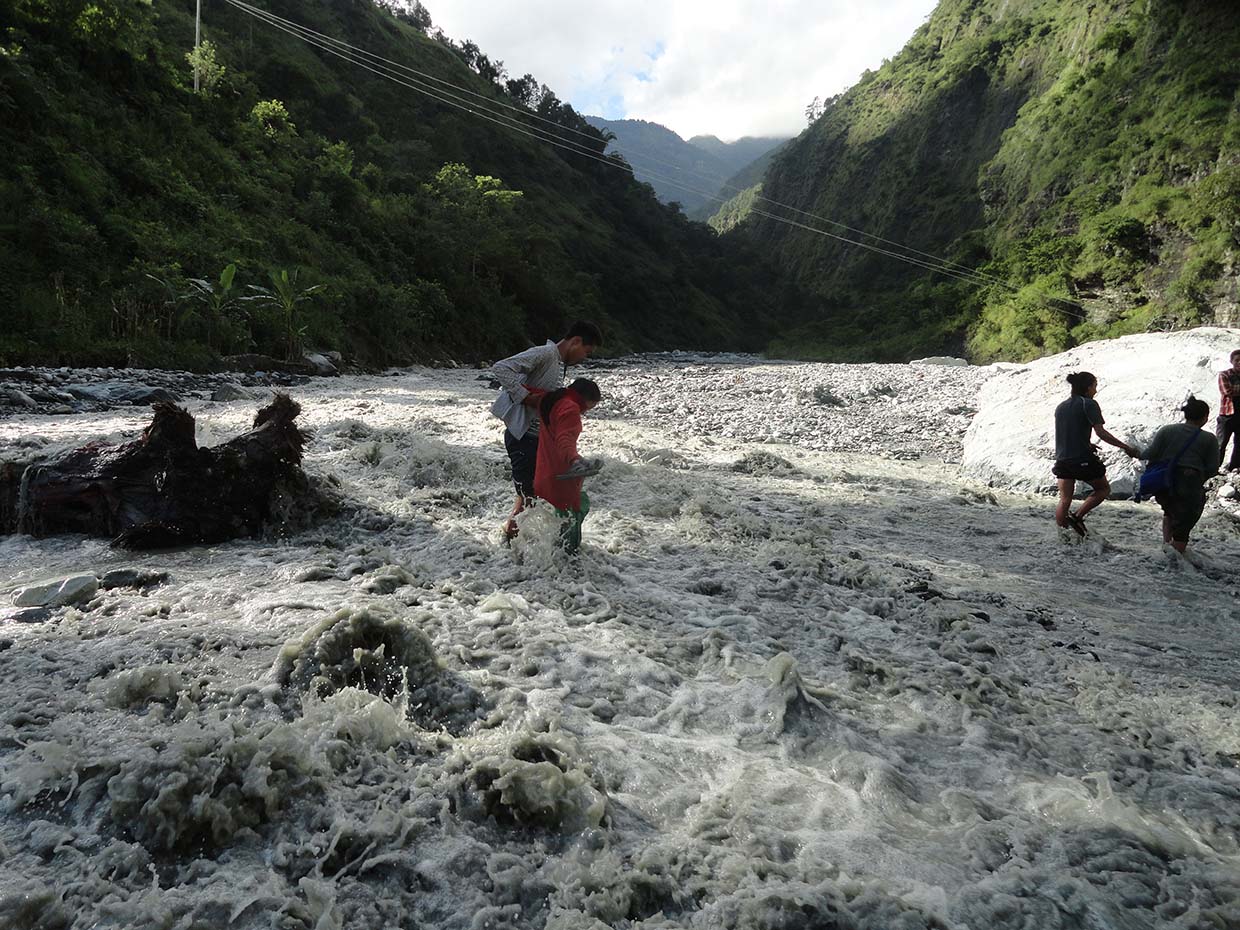 बेगखोलाले बगाउँदा वेपत्ता