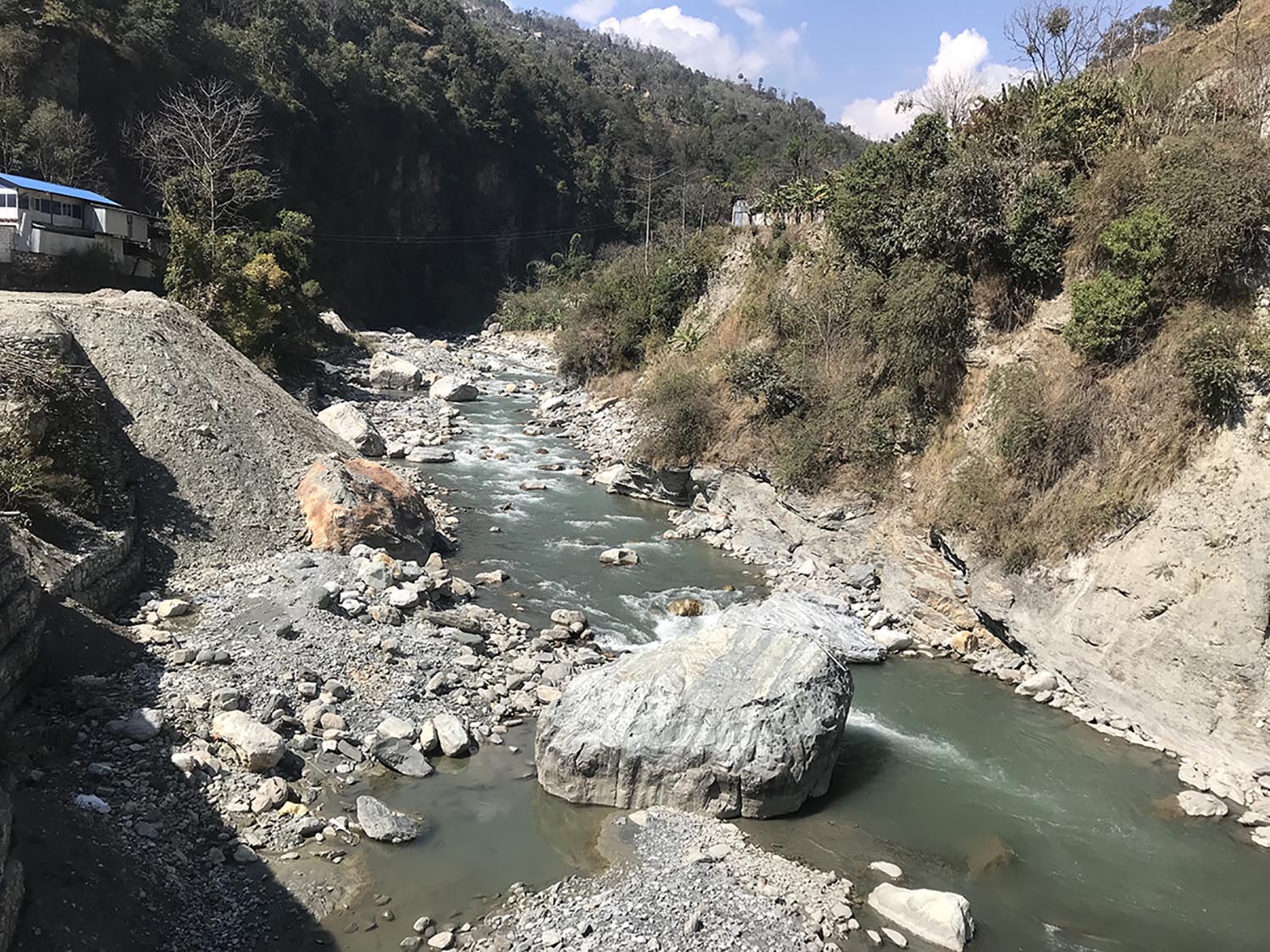 अव खाेलामा बग्ने छैन राहुघाटखोला