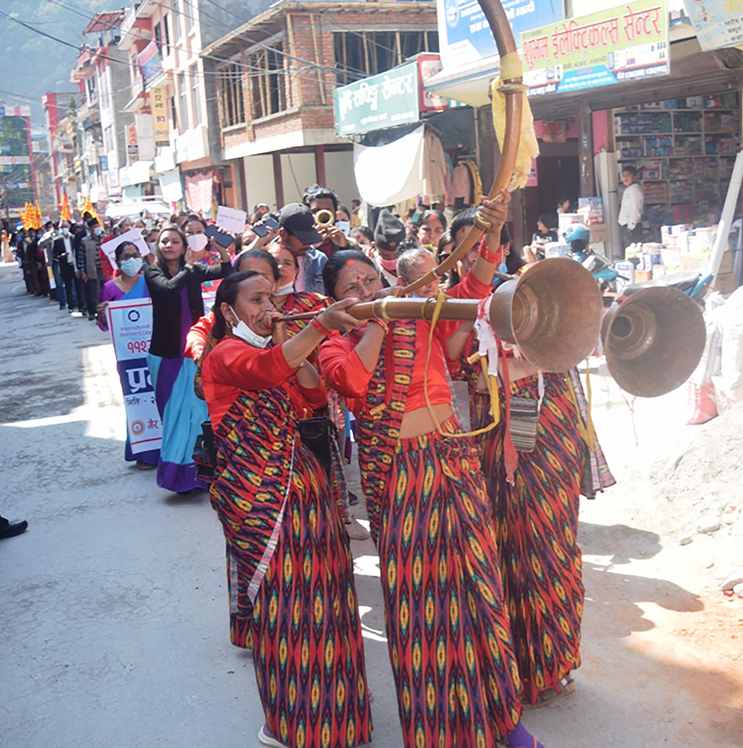 नौमतीको रागमा नारी विद्राेह