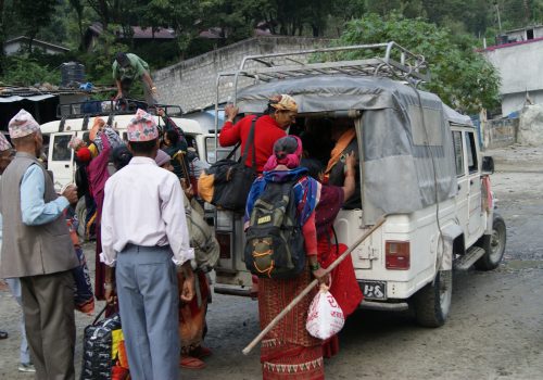 भाेट हाल्न धमाधम गाउँ फर्कदै सहरी मतदाता