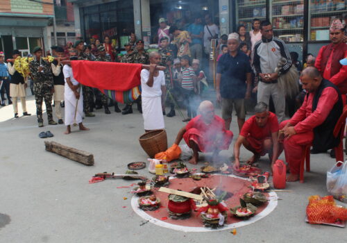 म्याग्दीका दुर्गाभगवती मन्दीरहरुमा फुलपाती भित्राईयो