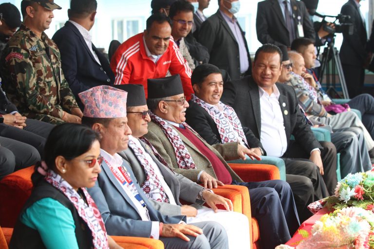 नेपाली टिमकाे हाैसला बढाउन प्रधानमन्त्री त्रिवि मैदानमा