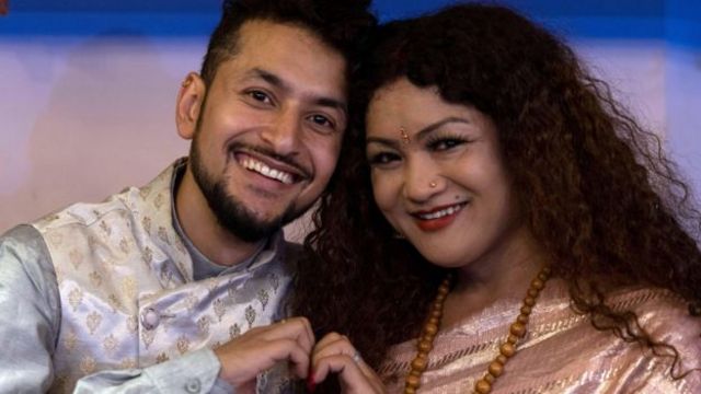 नेपालमा पहिलो समलिङ्गी विवाह लमजुङमा दर्ता