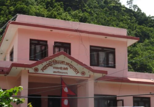 कुमारी सहकारी बचत अपचलन अभियाेगमा पाँच जना पूर्व पदाधिकारीलाइ पुर्पक्षकालागी थुनामा राख्न अादेश, बर्तमान अध्यक्ष फरार