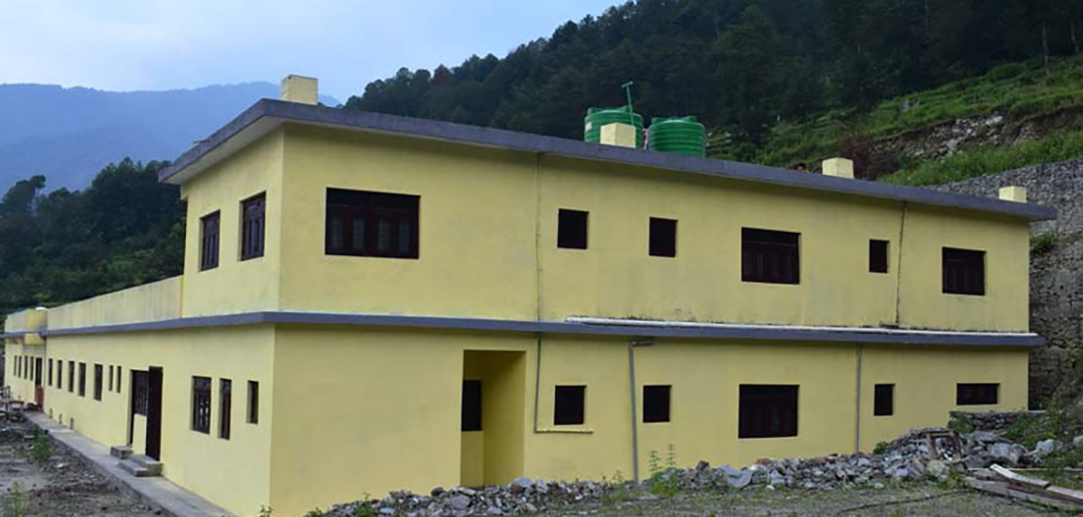 Annapurna palika hospital सेवा सुरु नहुँदा अन्नपूर्ण पालिका अस्पताल भवन प्रयोगहीन