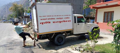 अन्नपूर्ण गाउँपालिकाको कृषि एम्बुलेन्स किनेदेखी नै प्रयोगहीन