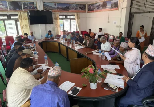 बेनीमा यातायात भाडा घट्याे, गाउँपालिकाहरूले के गर्लान ?