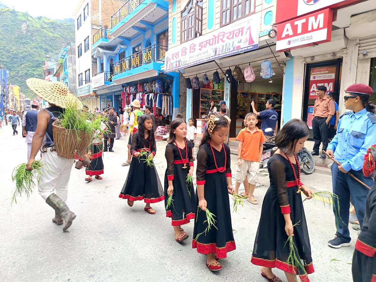 बेनीका नेवार समुदायले देखाए राेपाइ नाच