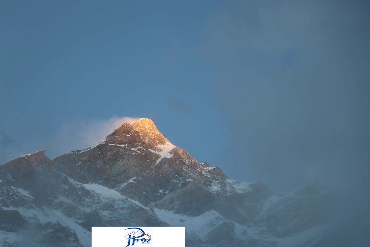 हिमाल गुमाउँदै हिउँ, हामी गुमाउँदै भविष्य