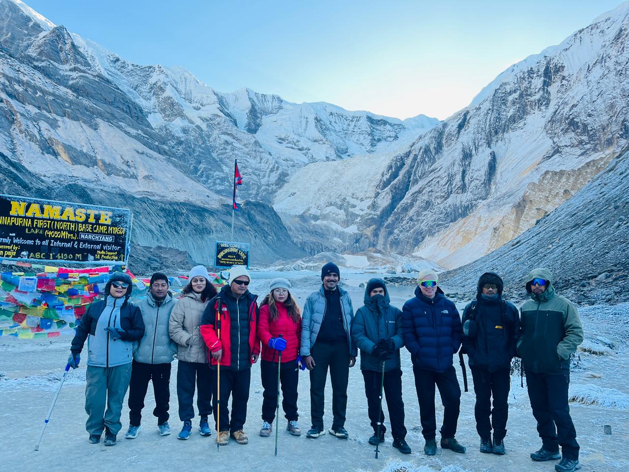 WhatsApp Image 2025-10-26 at 13.15.35_aec7c24f अपाङ्गता भएका ९ व्यक्तिले पुरागरे अन्नपुर्ण वेस क्याम्प पदयात्रा