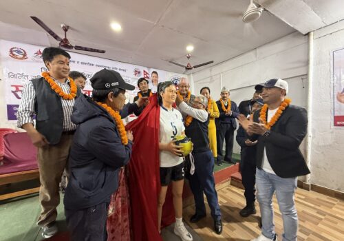 म्याग्दीमा राष्ट्रिय महिला भलिबल कप्तान अरुणा शाहीको पूर्णकदको प्रतिमा अनावरण
