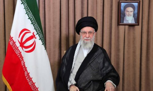 ali-khameni-iran इरानका सर्वोच्च नेता खामेनी मारिए, ४० दिने शोक घोषणा