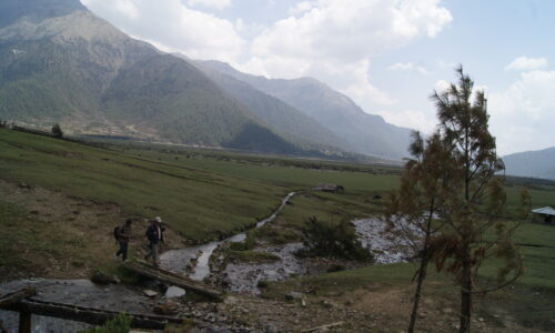 ढोरपाटन र उत्तरगंगा खाेला बारे के के जानकारी छ ?