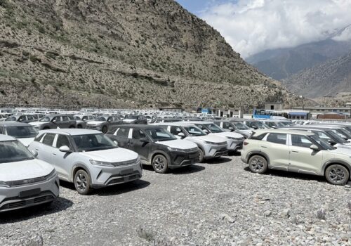 शसस्त्रको नियन्त्रणमा रहेका इभी गाडी फुकुवा