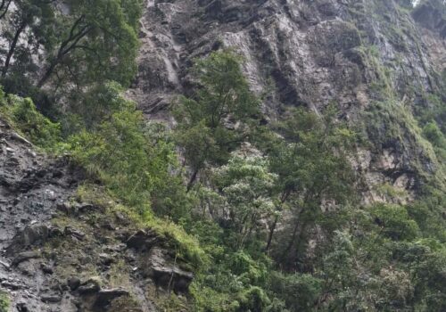 कालीगण्डकीमा पहिरोको जोखिम, ०७२ सालको वैंसरी पहिरोको जस्तै संकेत