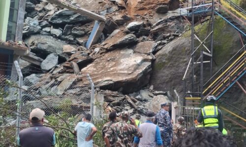 पहिरोले १४ मेगावाटको घारखोला जलविद्युत्को पावरहाउस पुरियो, एक बेपत्ता र एक घाइते