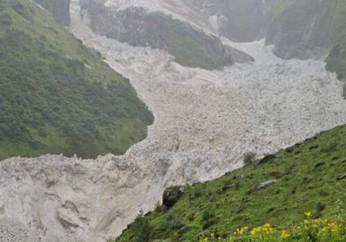 मुस्ताङको धौलागिरी आईसफलमा हिमपहिरो खस्दा बोक्सिखोला थुनियो, ठूलो जोखिम छैन