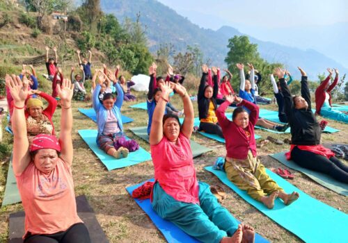 बेनीमा याेग दिवस मनायाे